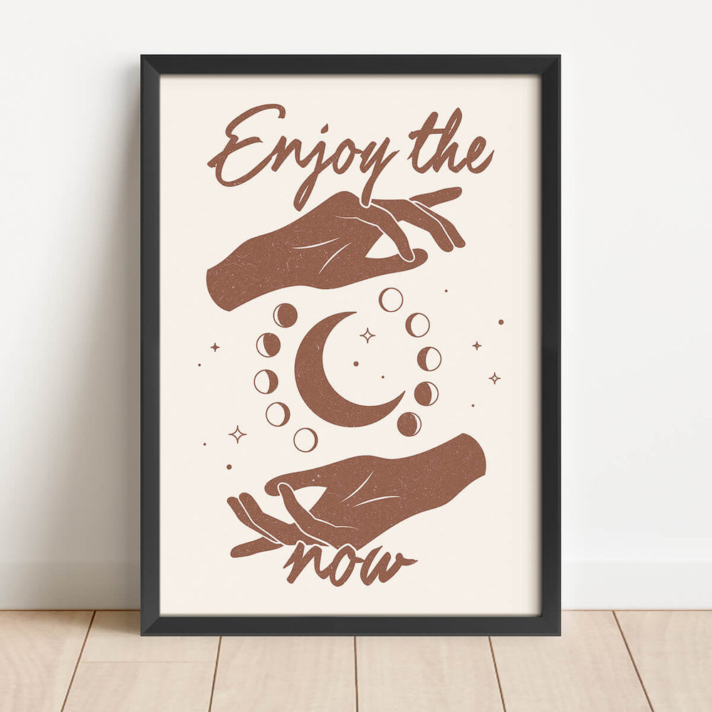 अभी का आनंद लें